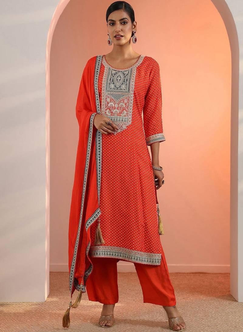Women bandhani print regular thread work kurta with trousers & dupatta