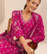 Women floral printed panelled kurta with salwar & dupatta