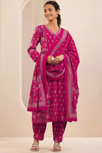 Women floral printed panelled kurta with salwar & dupatta