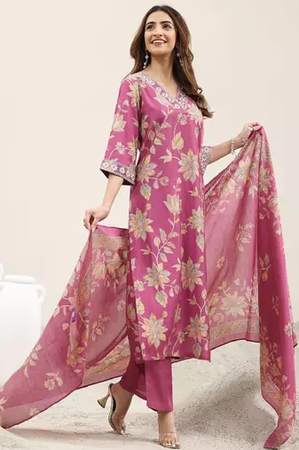 Women floral printed regular kurta with trousers & dupatta