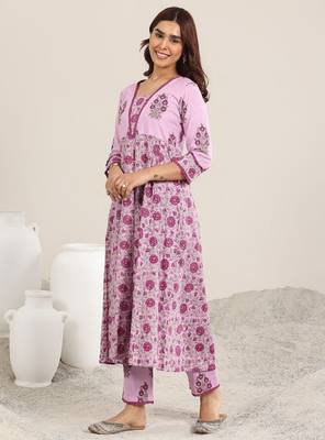Women floral printed anarkali kurta with trousers & dupatta 4