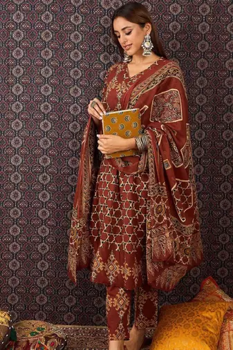 Women ethnic motifs printed pure cotton kurta with trousers & dupatta