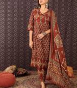 Women ethnic motifs printed pure cotton kurta with trousers & dupatta