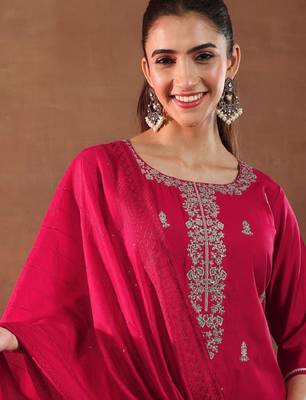 Women ethnic motifs self design kurta with trousers & dupatta 2