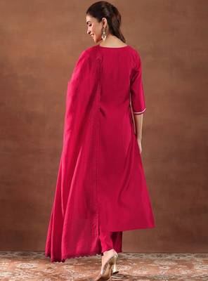 Women ethnic motifs self design kurta with trousers & dupatta 4
