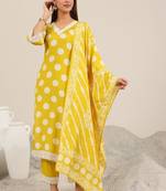 Women printed v-neck kurta with trousers & dupatta