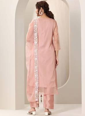 Floral embroidered notch neck organza straight kurta & trousers with dupatta 4