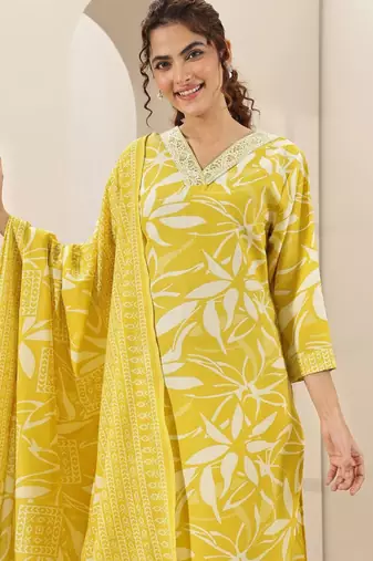 Floral printed v neck thread work straight kurta with trousers & dupatta