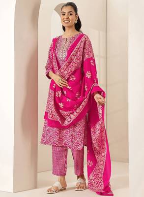 Women ethnic motifs printed regular mirror work kurta & trousers with dupatta 1