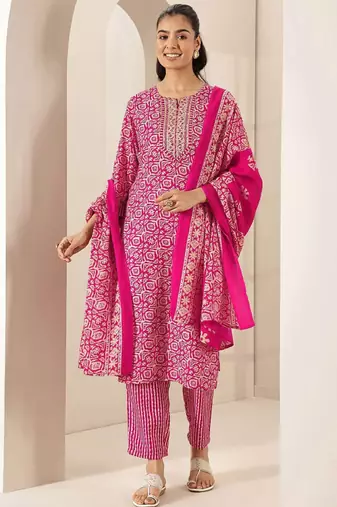 Women ethnic motifs printed regular mirror work kurta & trousers with dupatta