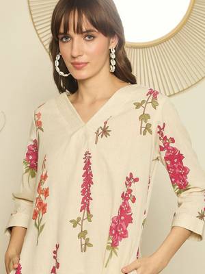 Women floral printed regular thread work kurta with palazzos 3