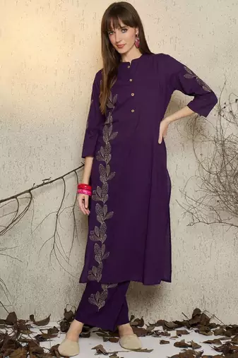 Floral embroidered mandarin collar thread work pure cotton kurta with trousers