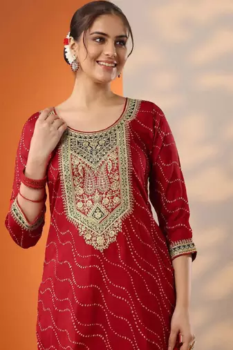 Women bandhani printed kurta with trouser & dupatta