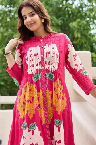 Floral printed mandarin collar pleated pure cotton a-line kurta with trousers