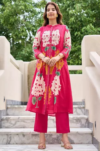 Floral printed mandarin collar pleated pure cotton a-line kurta with trousers