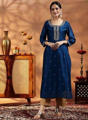 Floral embroidered round neck zari pure silk kurta 1