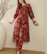 Women floral printed pleated pure cotton kurta with trousers