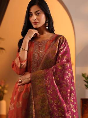 Woven design printed thread work straight kurta with harem pants & dupatta 3