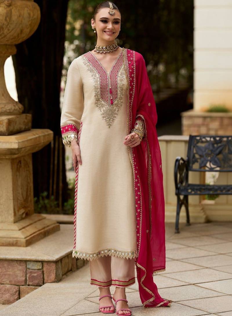 Ethnic motifs embroidered v-neck mirror work kurta with trousers & dupatta