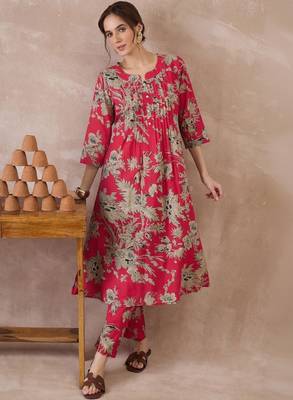 Women floral printed pleated pure cotton kurta with trousers 1