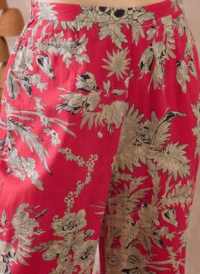 Women floral printed pleated pure cotton kurta with trousers 3