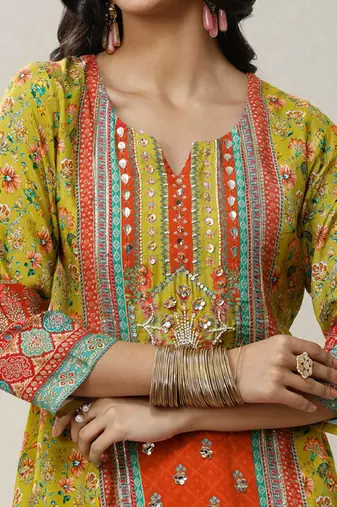 Women floral printed regular sequinned kurta with palazzos & with dupatta