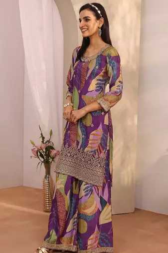 Women ethnic motifs printed regular thread work kurta with sharara & with dupatta