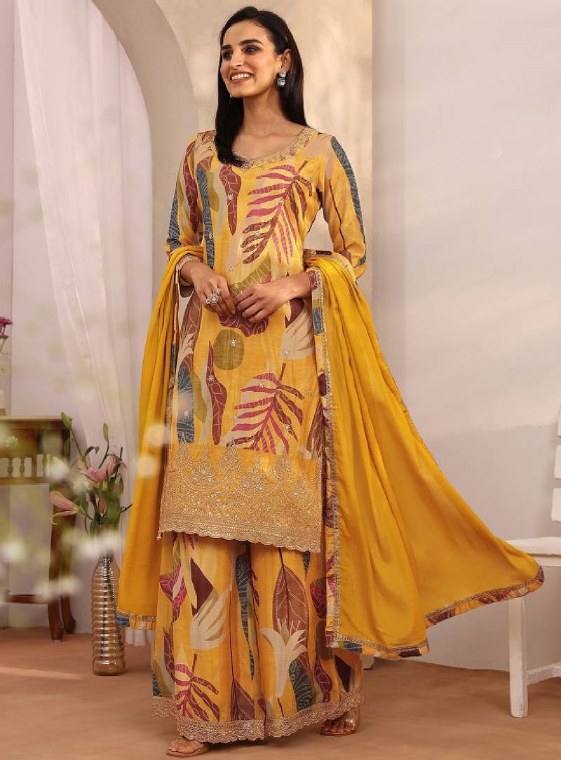 Women ethnic motifs printed regular thread work kurta with palazzos & with dupatta