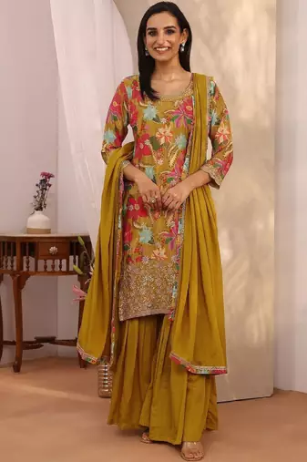 Women floral printed regular thread work kurta with sharara & with dupatta