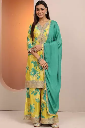 Women floral printed regular thread work kurta with palazzos & with dupatta