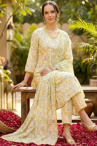 Women floral printed regular pure cotton kurta with trousers & with dupatta
