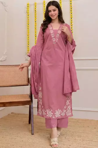 Women floral embroidered regular thread work kurta with trousers & with dupatta
