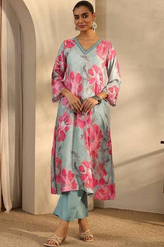 Women floral printed regular kurta with trousers