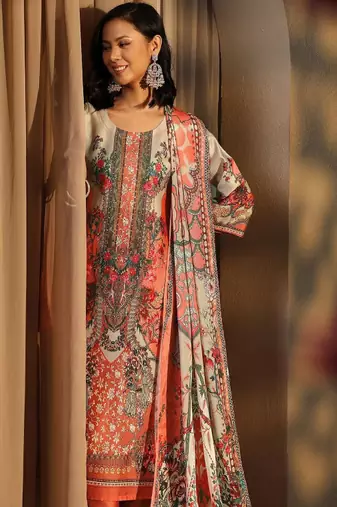 Women floral printed regular kurta with trousers & with dupatta