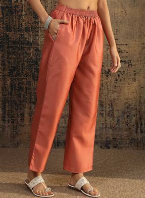 Women floral printed regular kurta with trousers & with dupatta 4