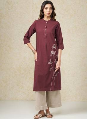 Women pure cotton kurta with trousers 2