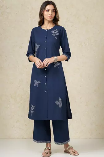 Women ethnic motifs embroidered regular thread work pure cotton kurta with palazzos