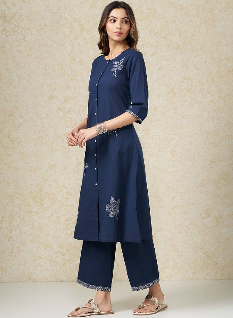 Women ethnic motifs embroidered regular thread work pure cotton kurta with palazzos
