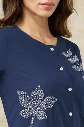 Women ethnic motifs embroidered regular thread work pure cotton kurta with palazzos
