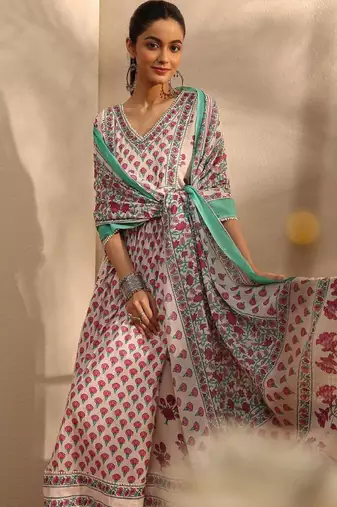 Women ethnic motifs printed panelled kurta with trousers & with dupatta
