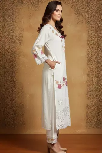 Women floral embroidered regular thread work pure cotton kurta with palazzos & with dupatta