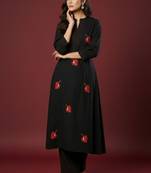 Women ethnic motifs embroidered regular thread work kurta with trousers