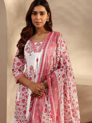 Pink floral printed cotton a-line suit set with dupatta 2