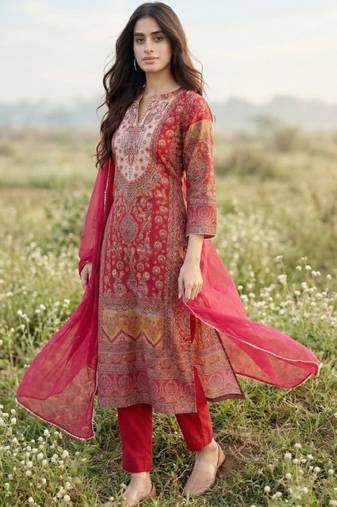 Women ethnic motifs printed regular gotta patti chanderi silk kurta with trousers & with dupatta