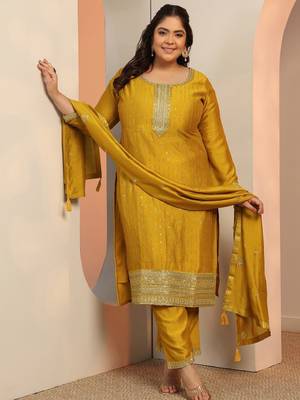Women ethnic motifs embroidered regular sequinned kurta with trousers & with dupatta 1