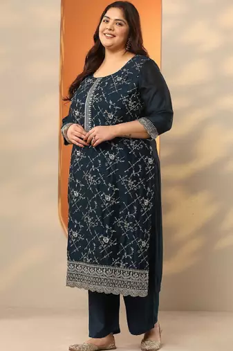Women ethnic motifs embroidered regular thread work kurta with trousers & with dupatta