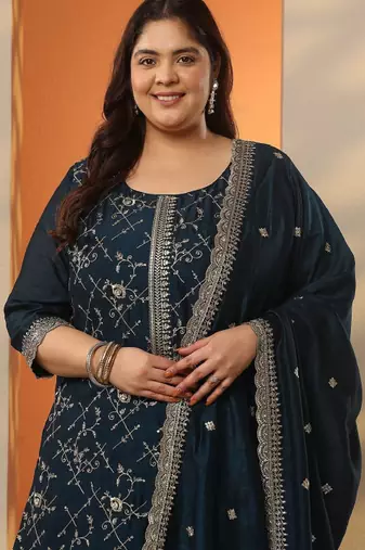 Women ethnic motifs embroidered regular thread work kurta with trousers & with dupatta