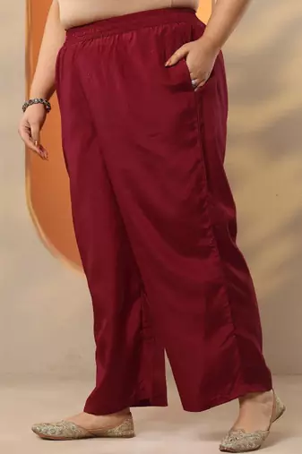 Women floral embroidered regular thread work kurta with trousers & with dupatta