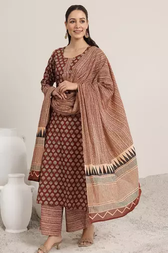 Women floral printed regular sequinned kurta with palazzos & with dupatta