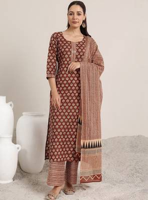 Women floral printed regular sequinned kurta with palazzos & with dupatta 4
